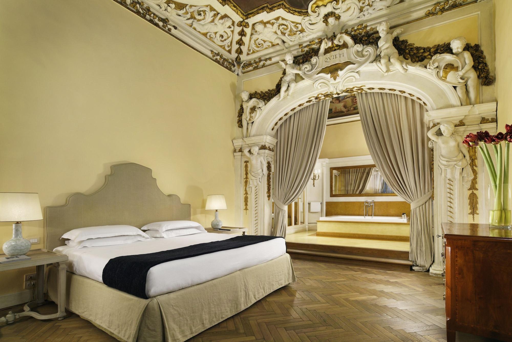 Al Palazzo Del Marchese Di Camugliano Residenza D'Epoca Hotel Florence Exterior photo