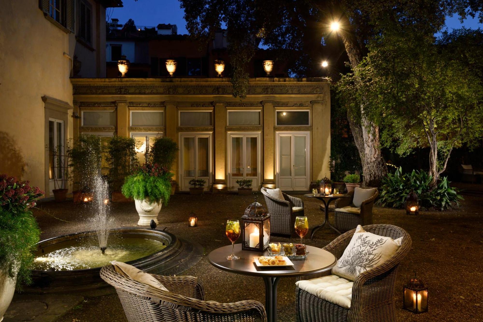 Al Palazzo Del Marchese Di Camugliano Residenza D'Epoca Hotel Florence Exterior photo