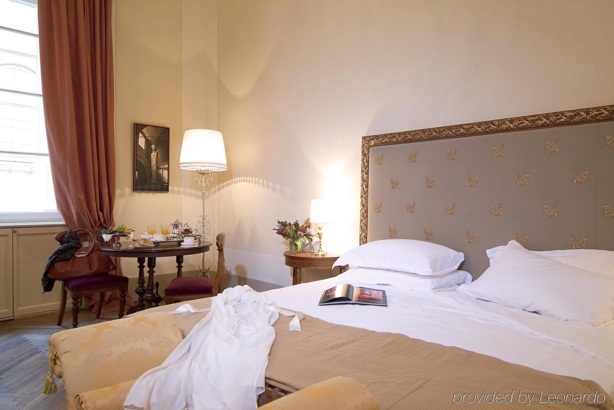 Al Palazzo Del Marchese Di Camugliano Residenza D'Epoca Hotel Florence Exterior photo